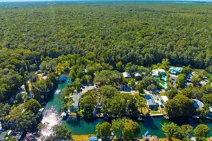 6715 W Richard Dr, Weeki Wachee, FL 34607 - Photo 41