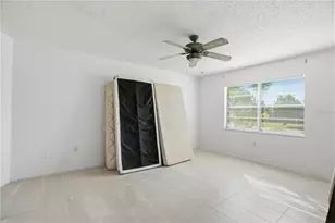 2304 Hawthorne Rd, Spring Hill, FL 34609 - Photo 5