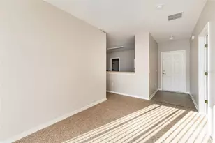 998 Cumberland Dr, Kissimmee, FL 34759 - Photo 3