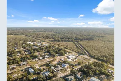 7002 Eisenhower Street, Weeki Wachee, FL 34613 - Photo 41