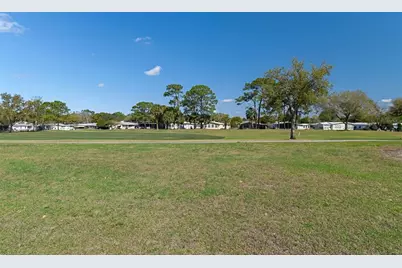 14751 Brookridge Boulevard, Brooksville, FL 34613 - Photo 41