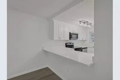 1524 Lakeview Road #103, Clearwater, FL 33756 - Photo 5