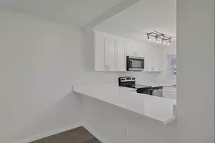 1524 Lakeview Rd, Clearwater, FL 33756 - Photo 5