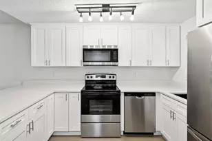 1524 Lakeview Rd, Clearwater, FL 33756 - Photo 3