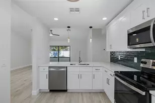 10491 Norvell Rd, Spring Hill, FL 34608 - Photo 11