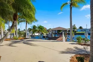 12612 4th Isle, Hudson, FL 34667 - Photo 7