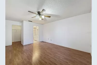 11403 Versailles Lane #E, Port Richey, FL 34668 - Photo 9