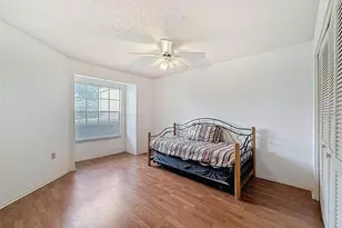11403 Versailles Ln, Port Richey, FL 34668 - Photo 17