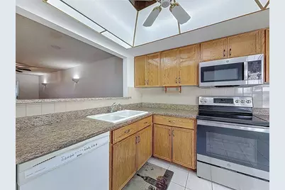 11403 Versailles Lane #E, Port Richey, FL 34668 - Photo 11