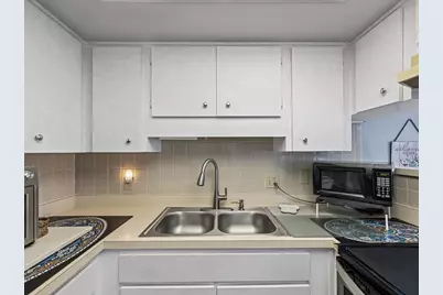 6188 Chesham Drive #5, New Port Richey, FL 34653 - Photo 11