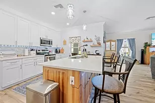 18062 Malibar Rd, Weeki Wachee, FL 34614 - Photo 23