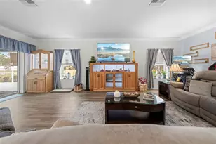 18062 Malibar Rd, Weeki Wachee, FL 34614 - Photo 11