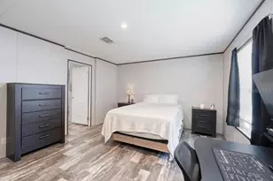 5819 Sunshine Park Dr, New Port Richey, FL 34652 - Photo 25