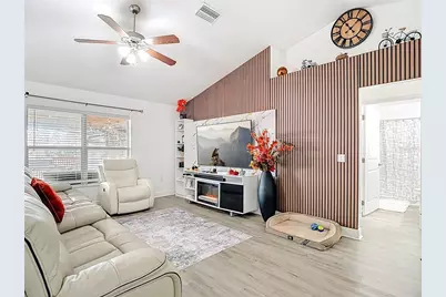 13108 Oneida Street, Spring Hill, FL 34609 - Photo 7