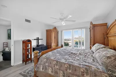 4939 Floramar Terrace #302, New Port Richey, FL 34652 - Photo 17