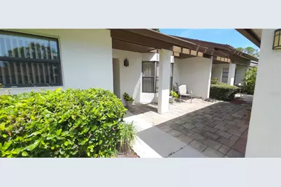 3422 Lori Lane #3422, New Port Richey, FL 34655 - Photo 3