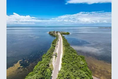 890 Crestridge Circle, Tarpon Springs, FL 34688 - Photo 53