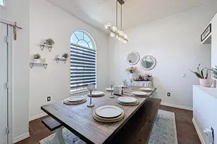 890 Crestridge Cir, Tarpon Springs, FL 34688 - Photo 7