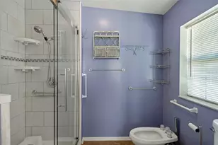 2005 Lake Linda Cir, Lutz, FL 33558 - Photo 33