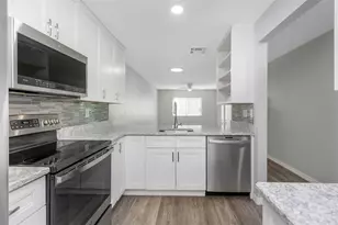 6520 Thicket Trail, New Port Richey, FL 34653 - Photo 3