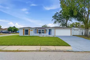 7540 San Moritz Dr, Port Richey, FL 34668 - Photo 7