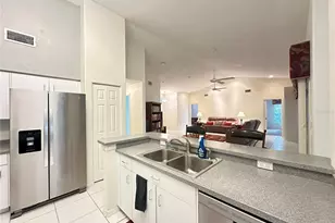 18523 Queen Brooks Ct, Hudson, FL 34667 - Photo 15