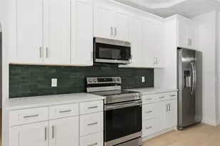 14100 Olympic Village Ln, Brooksville, FL 34614 - Photo 19