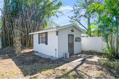 719 Riverside Drive, Tarpon Springs, FL 34689 - Photo 19