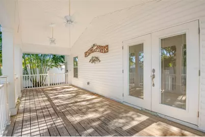 719 Riverside Drive, Tarpon Springs, FL 34689 - Photo 13