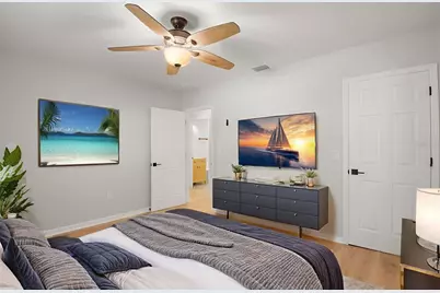 719 Riverside Drive, Tarpon Springs, FL 34689 - Photo 3