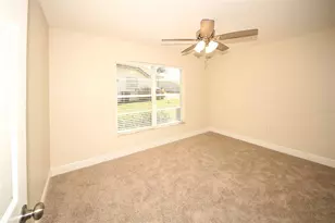 8216 Coral Creek Loop, Hudson, FL 34667 - Photo 25