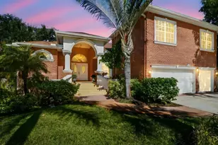 1218 Castle Terrace, Tarpon Springs, FL 34689 - Photo 3