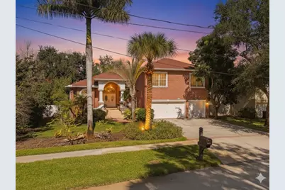 1218 Castle Terrace, Tarpon Springs, FL 34689 - Photo 1