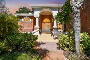 1218 Castle Terrace, Tarpon Springs, FL 34689 - Photo 3