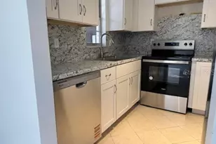 4533 Marine Pkwy, New Port Richey, FL 34652 - Photo 7