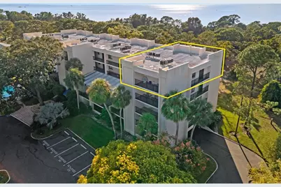 408 Tarpon Point, Tarpon Springs, FL 34689 - Photo 1