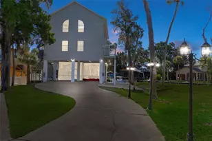 5272 Tropical Point, Weeki Wachee, FL 34607 - Photo 3