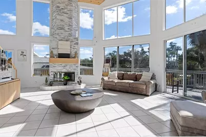 5272 Tropical Point, Weeki Wachee, FL 34607 - Photo 11