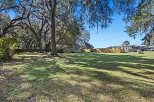 895 Cr 542E, Bushnell, FL 33513 - Photo 37