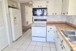 12400 Eagleswood Dr, Hudson, FL 34667 - Photo 13