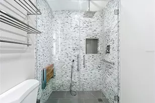 1811 Bedford Ln, Sun City Center, FL 33573 - Photo 23