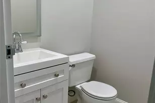 1811 Bedford Ln, Sun City Center, FL 33573 - Photo 17