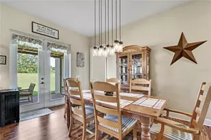 36431 Florrie Mae Ln, Dade City, FL 33523 - Photo 23