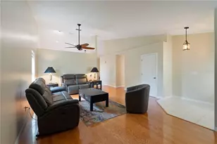 6741 Northlake Dr, Zephyrhills, FL 33542 - Photo 43