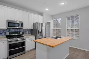 2967 Bayshore Pointe Dr, Tampa, FL 33611 - Photo 29