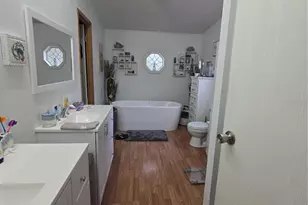 16403 Bosley Dr, Spring Hill, FL 34610 - Photo 23