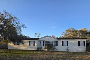 16403 Bosley Dr, Spring Hill, FL 34610 - Photo 1