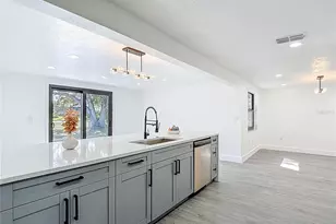 8130 San Felipe Ct, Port Richey, FL 34668 - Photo 7