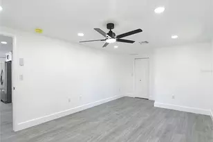 8130 San Felipe Ct, Port Richey, FL 34668 - Photo 23