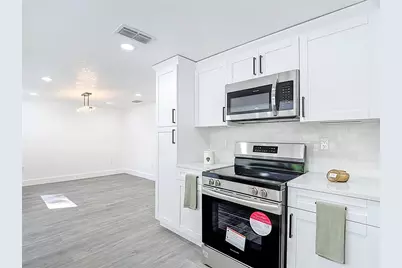 8130 San Felipe Court, Port Richey, FL 34668 - Photo 9